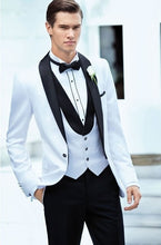 Load image into Gallery viewer, Latest Coat Pant Designs Beige Men Suit Prom Tuxedo Slim Fit 3 Piece Groom Wedding Suits For Men Custom Blazer Terno Masuclino